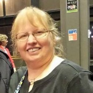 Meet your Posher, Brenda